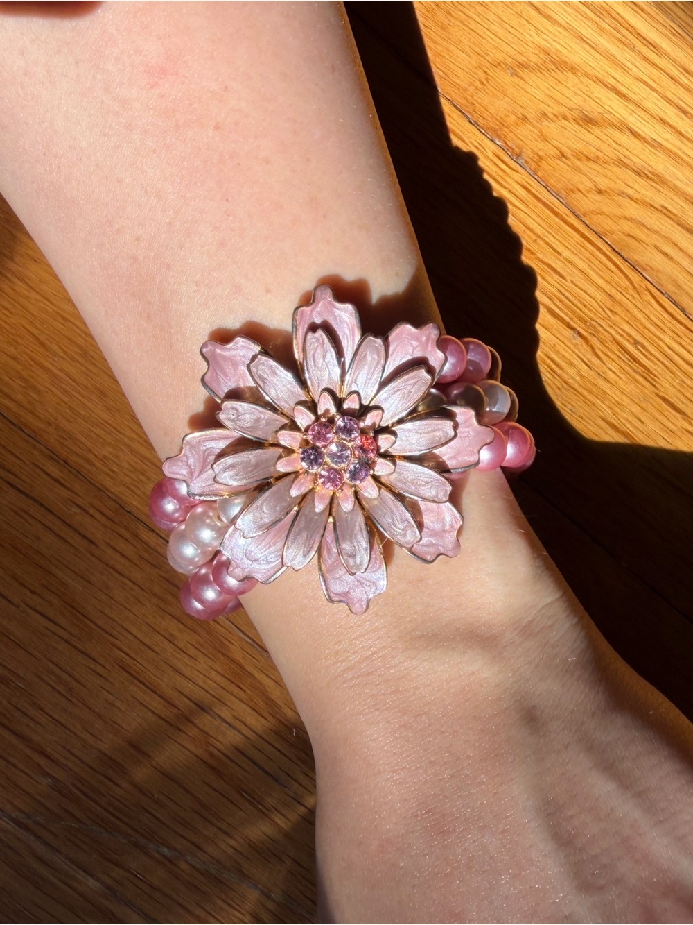 Source Unknown Pink Pearl Flower Stretch Bracelet